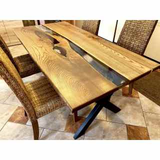 Großer Esstisch aus Holz und Epoxidharz_3